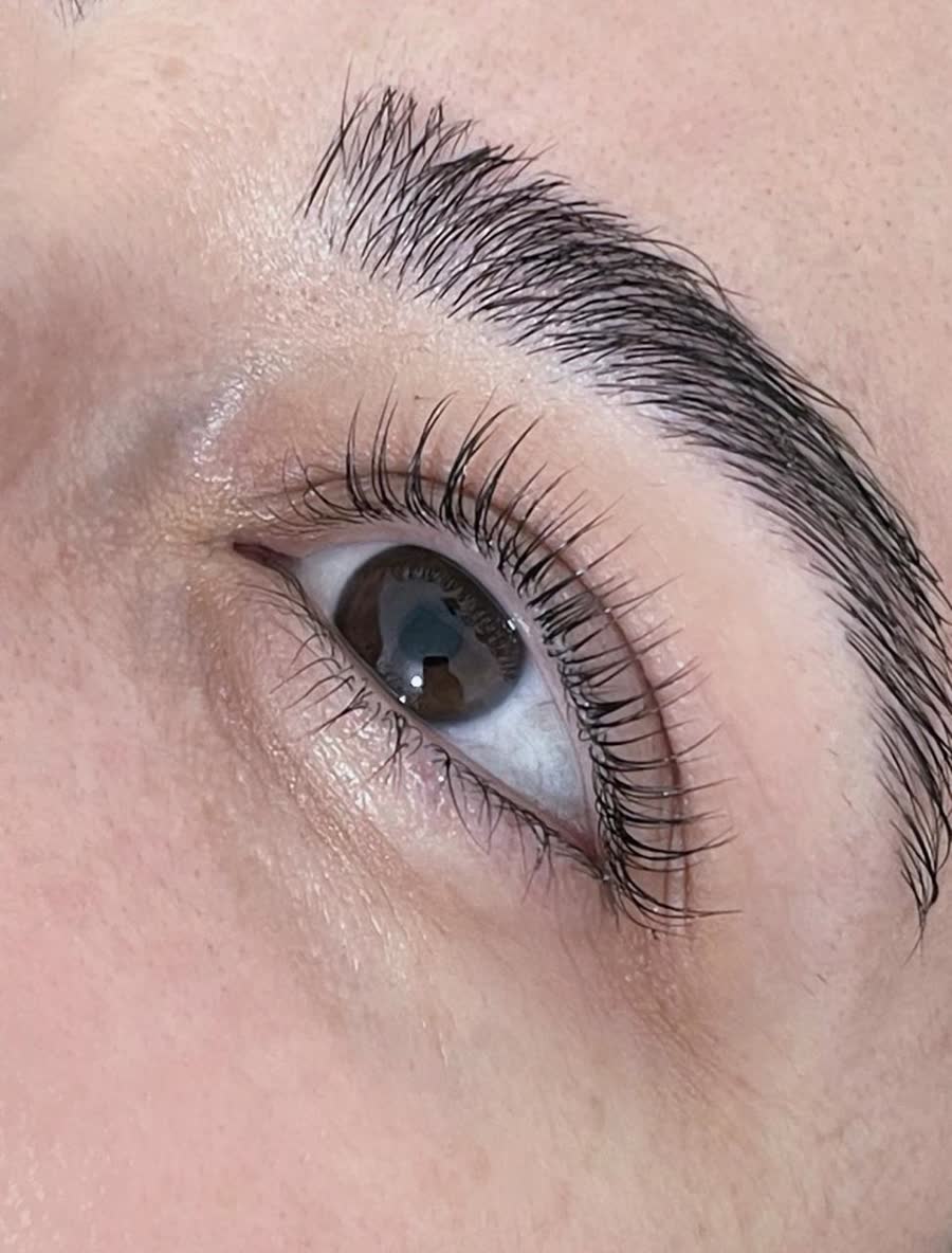 Lash lifting — Nádia Benevides Studio